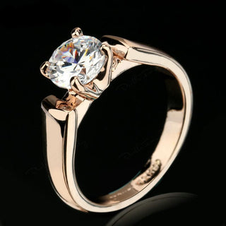 Round Cut  Engagement Rings