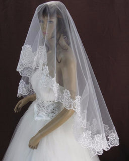 Appliques Fashion Bridal Veil